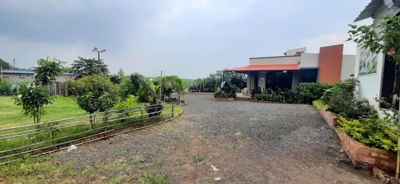 Apna Farmhouse - Private Villa With Pool & Play Area - Near Fort -15 Min To Ellora Caves Daulatabad Exterior photo