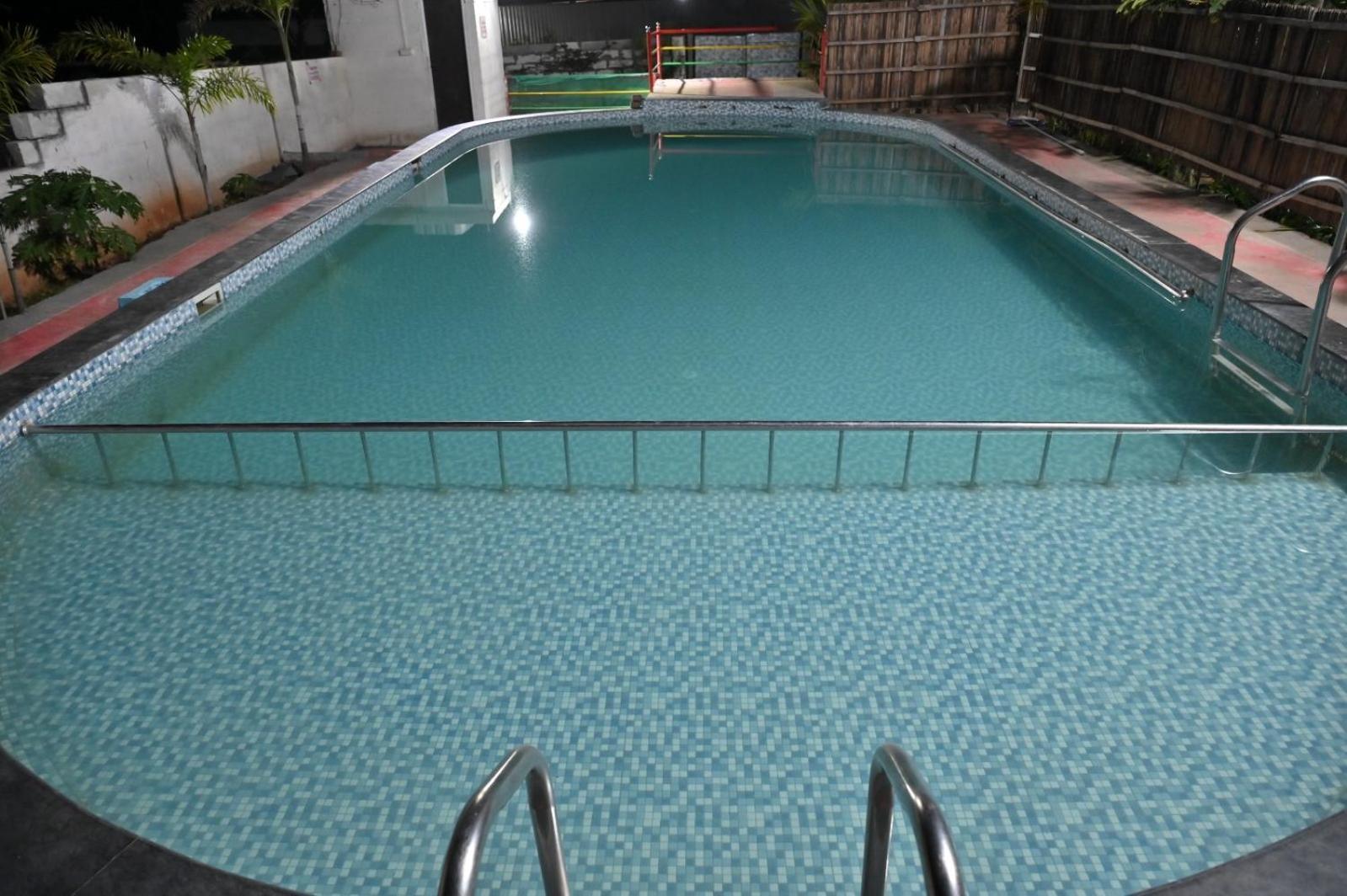 Apna Farmhouse - Private Villa With Pool & Play Area - Near Fort -15 Min To Ellora Caves Daulatabad Exterior photo